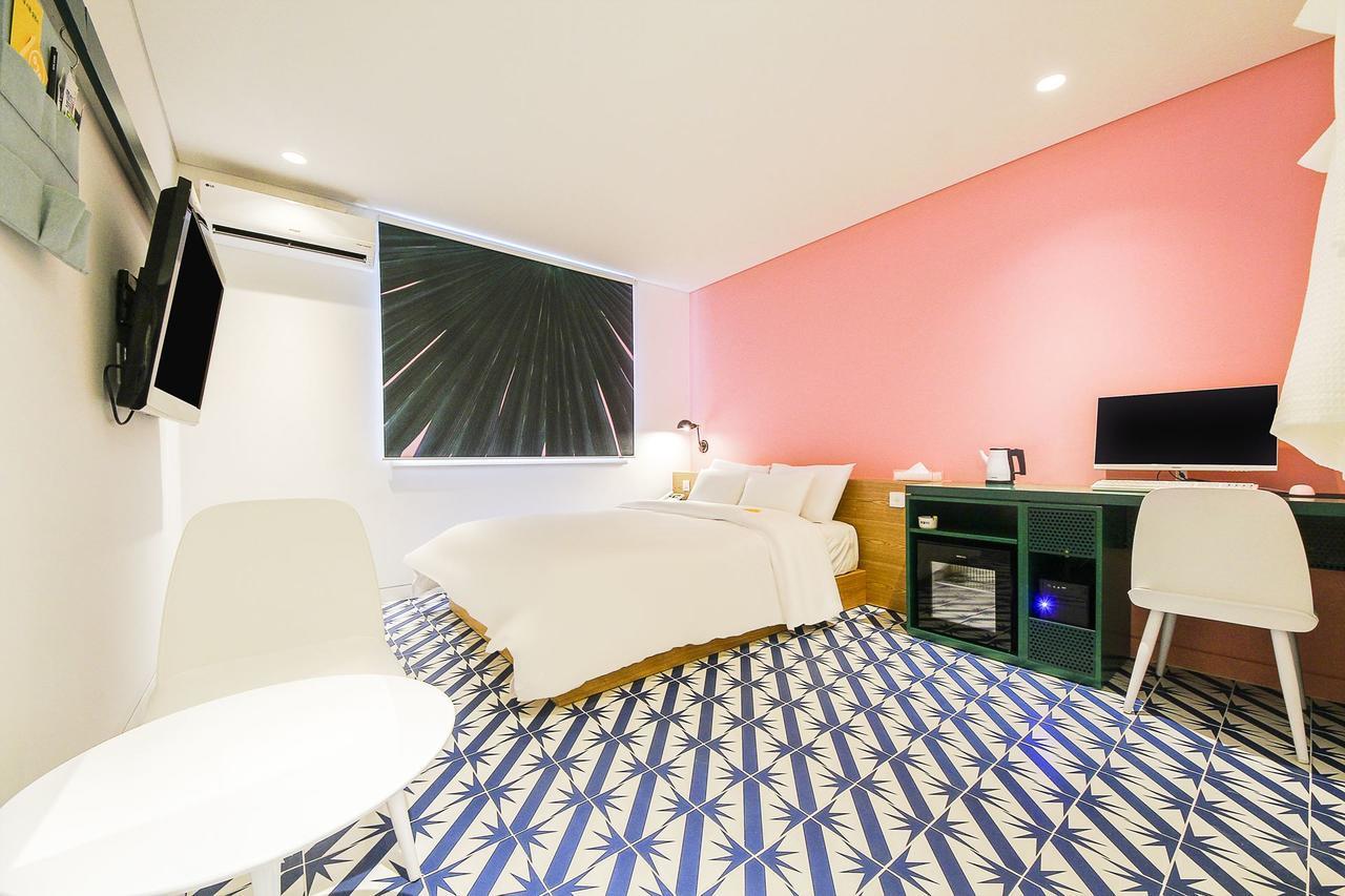 Hotel Yeogiuhtte Ingye Suwon Exterior foto